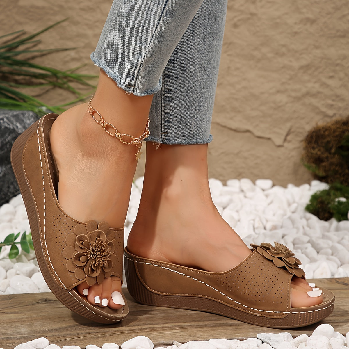 Mules Florales con Cuña Cómoda Andalucía