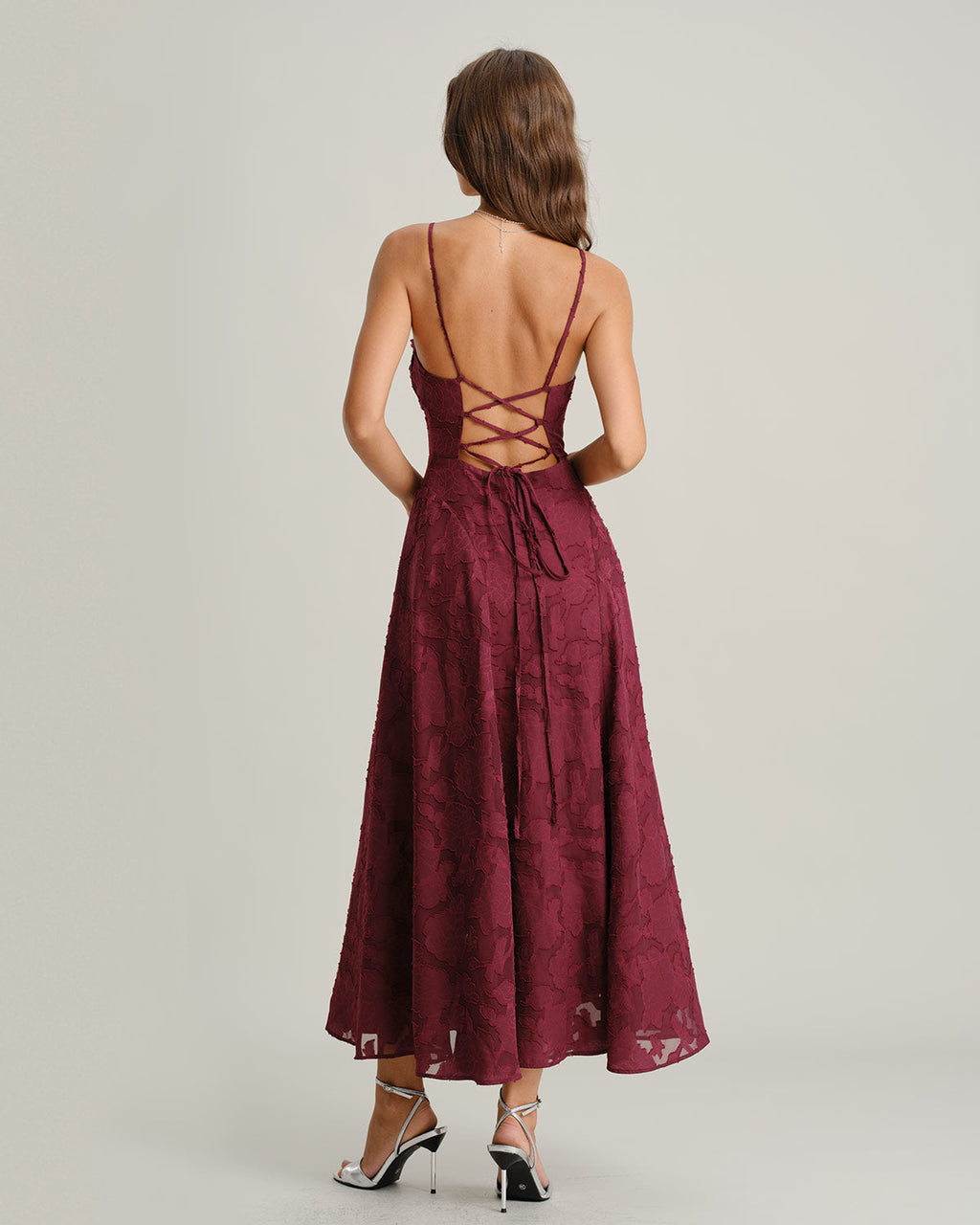 Vestido Largo de Jacquard con Espalda de Cordones